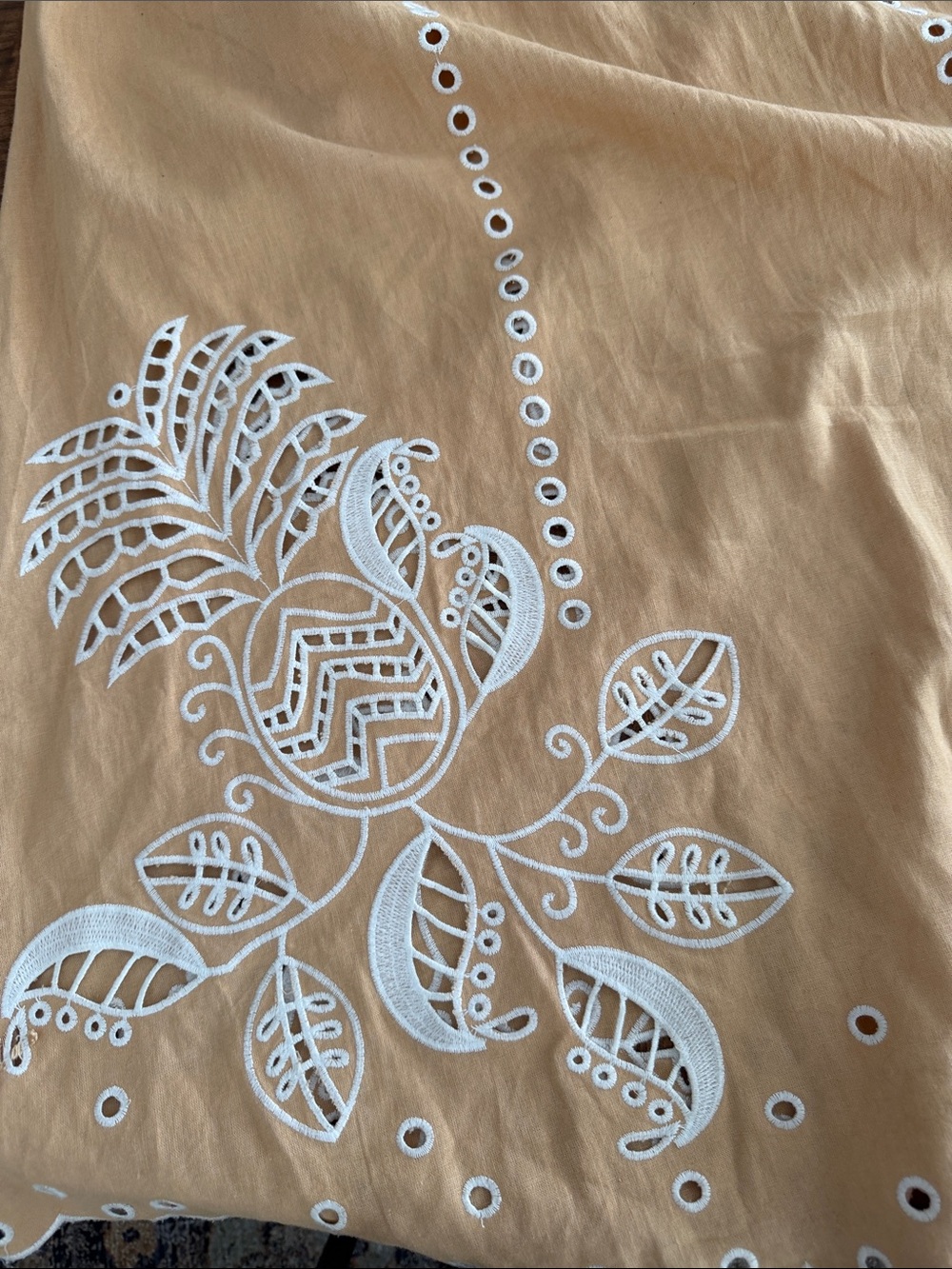 Farm Rio- Size Large Embroidered Cutwork Floral Tunic in Beige with White Detai - Picture 6 of 8